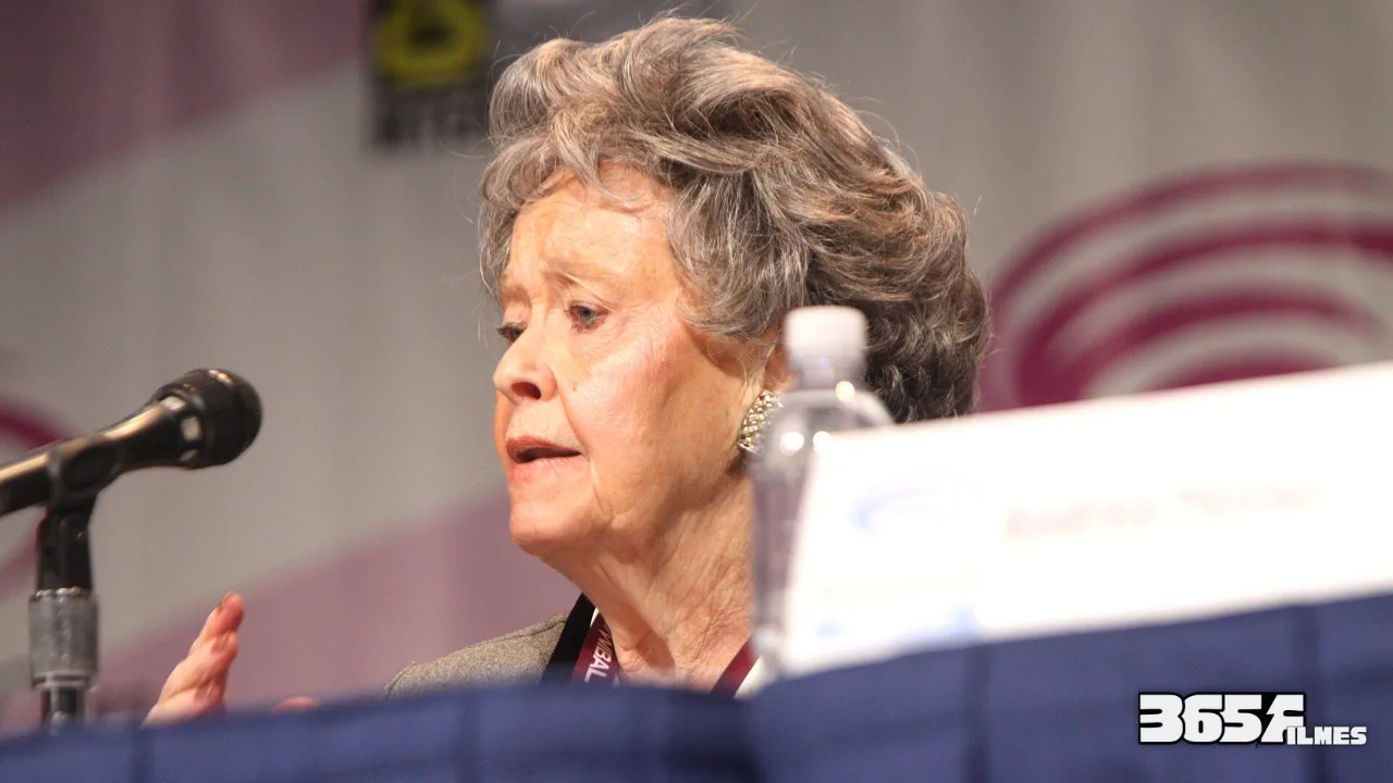 A verdadeira Lorraine Warren na WonderCon de 2013, durante a divulgação de Invocação do Mal